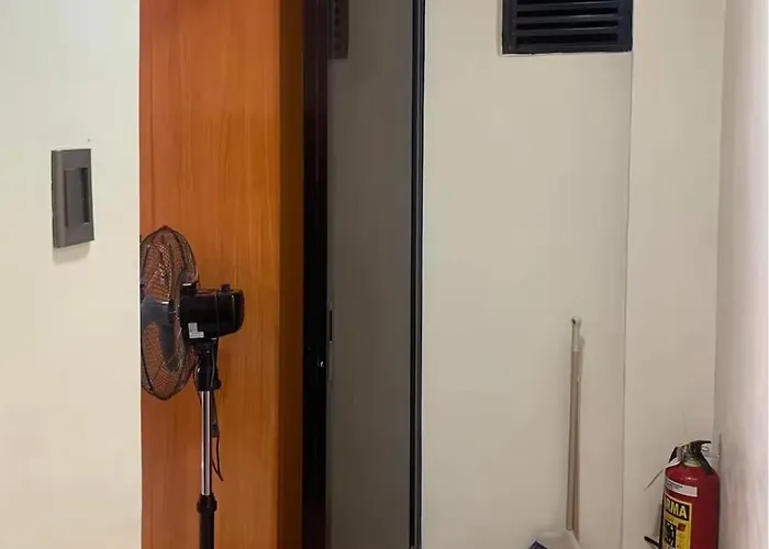 In Mactan, Cebu- Room204 アパート *
